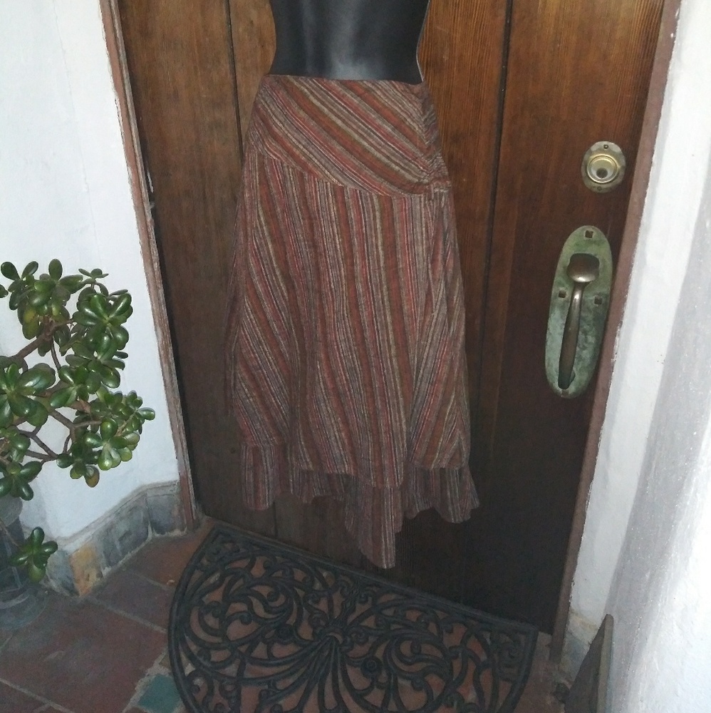 tsd linen skirt in striped earth tones